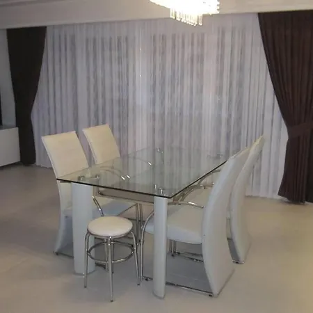 The Valley 2 Bed Spacious Facing Pool Side