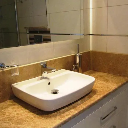 The Valley 2 Bed Spacious Facing Pool Апартаменты *