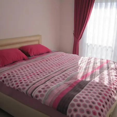 The Valley 2 Bed Spacious Facing Pool * Сиде